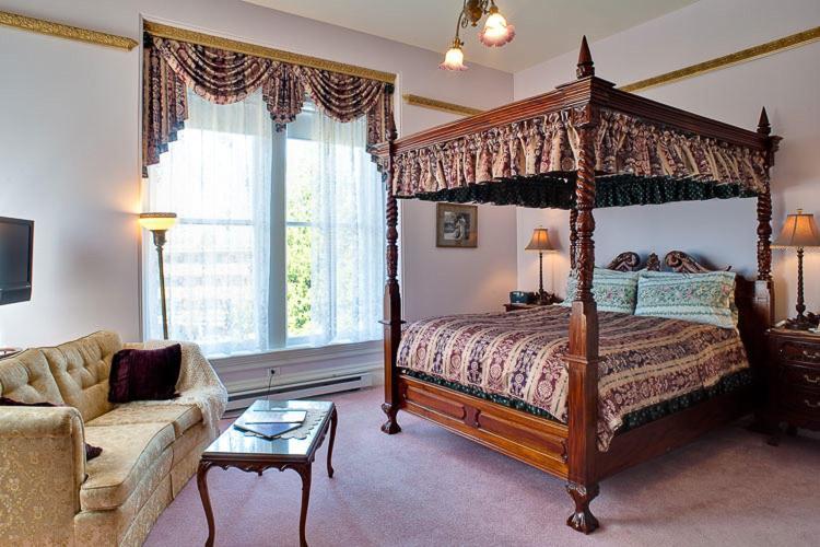Amethyst Inn Victoria Eksteriør bilde