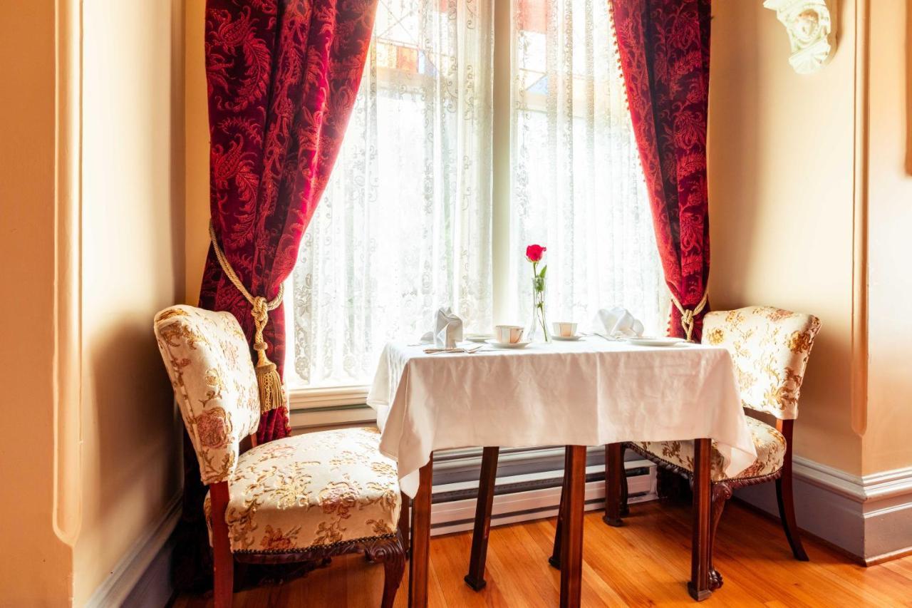 Amethyst Inn Victoria Eksteriør bilde