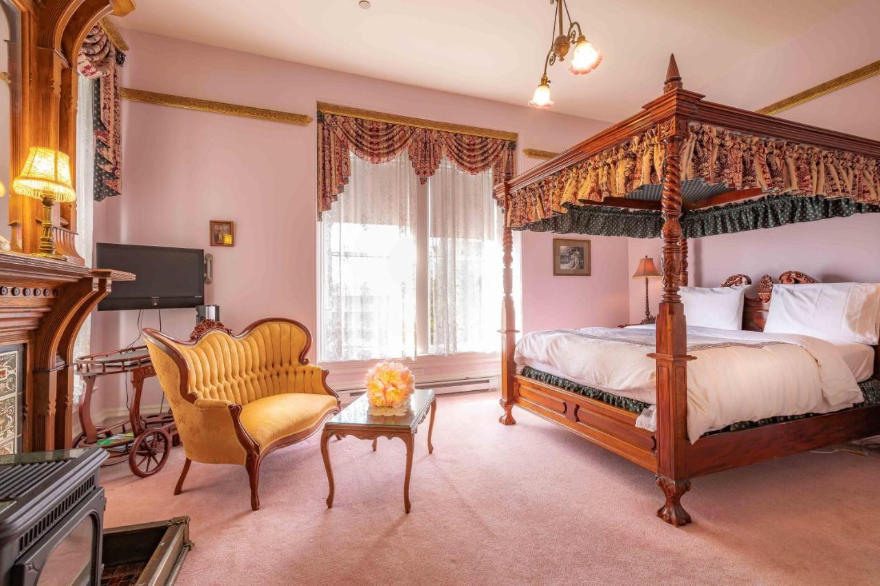 Amethyst Inn Victoria Eksteriør bilde