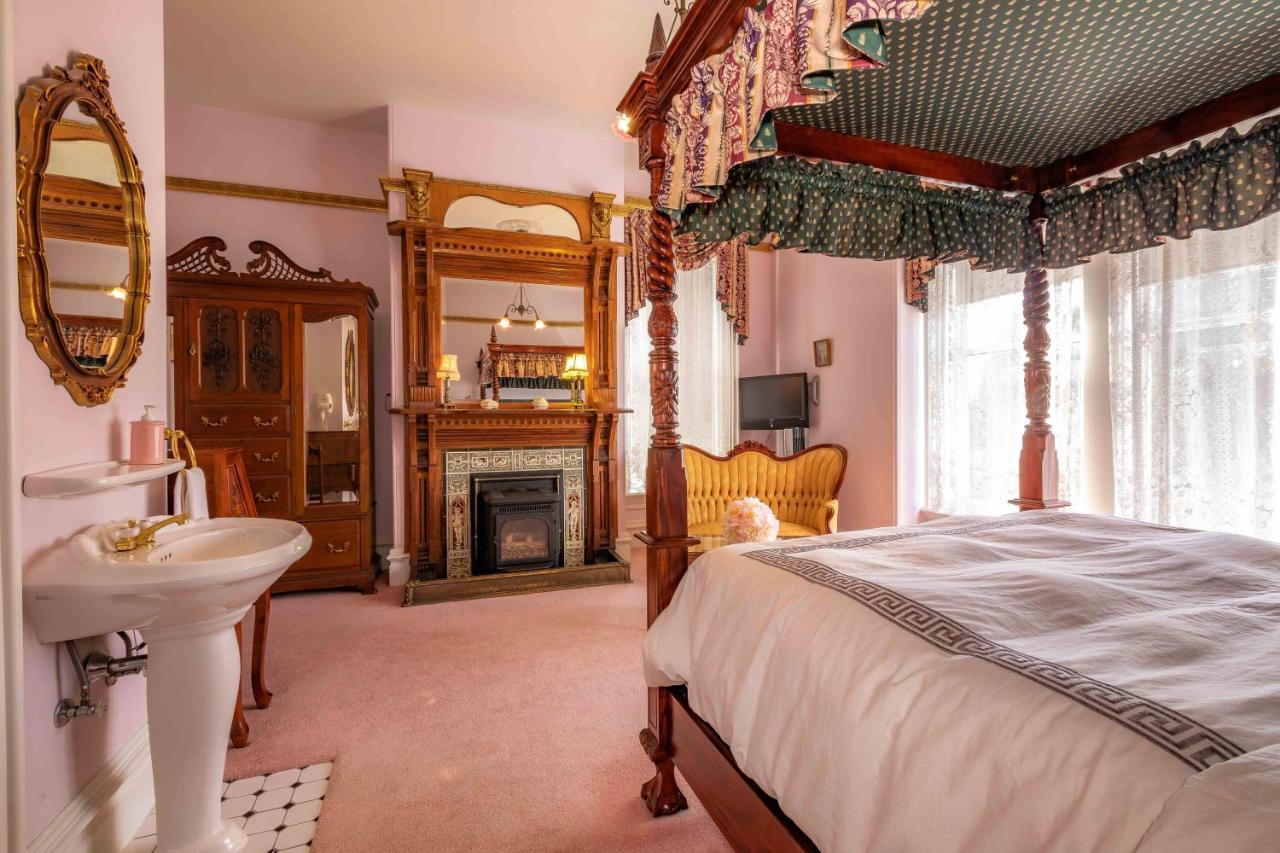 Amethyst Inn Victoria Eksteriør bilde