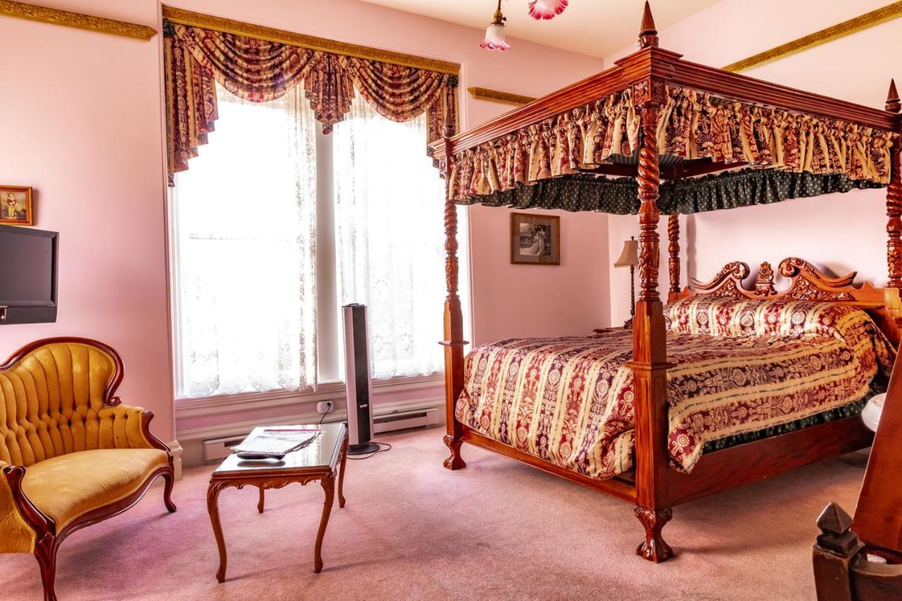 Amethyst Inn Victoria Eksteriør bilde